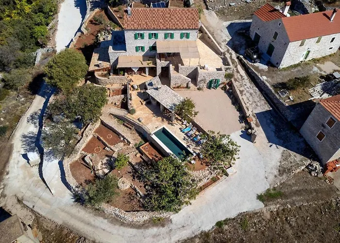 Prázdninový dům Peaceful & Secluded Retreat House Kod Kapetana Hvar