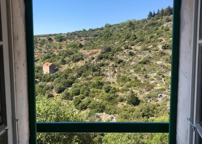 Peaceful & Secluded Retreat House Kod Kapetana Hvar Veliko Grablje