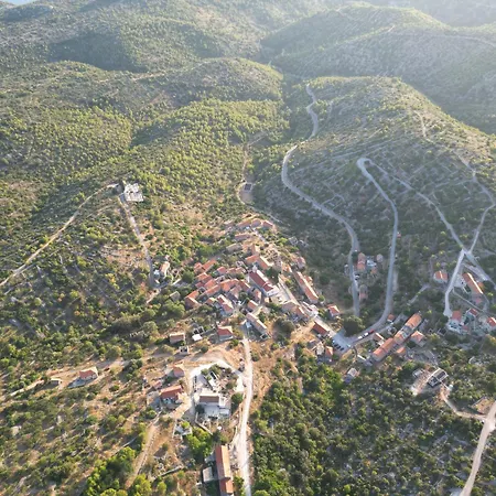 Peaceful & Secluded Retreat House Kod Kapetana Hvar Holiday home Veliko Grablje